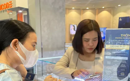 Khổ như đi bán kim cương: Người giàu cũng khóc!