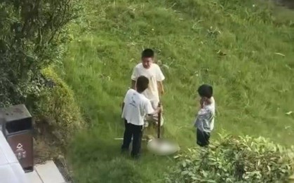 Hình ảnh 3 đứa trẻ này báo trước tương lai tăm tối: Cha mẹ thờ ơ việc "nhỏ", hậu quả khó lường