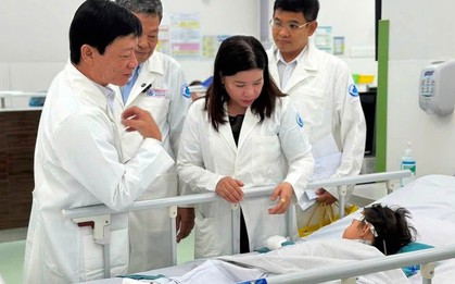 Vụ cháy xe khách ở Đồng Nai: Một bệnh nhi sẽ được phẫu thuật cắt lọc, ghép da