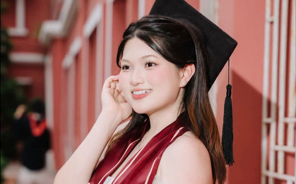 Từ mê đồ ăn Hàn đến nữ thủ khoa được giữ lại trường làm giảng viên thỉnh giảng