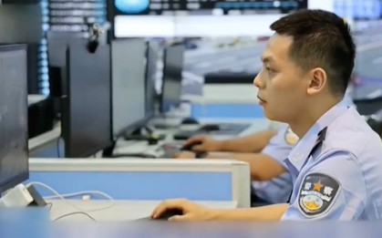 Khám xét nhà, bắt giữ người đàn ông SN 1996 đặt hơn 100 đơn hàng online