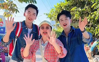 "Nam thần chữa lành" Khoai Lang Thang thì cũng không qua được "ải chụp app", visual đã qua trùng tu khiến fan khó lòng nhận ra