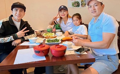 Hai ca sĩ Việt đình đám không phải vợ chồng vẫn gọi nhau là "bố-mẹ" suốt 30 năm