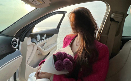 Cô gái cao 1m58 hẹn hò từ sao nam showbiz đến đàn em kém 7 tuổi: Kinh ngạc với nhan sắc và tuổi thật