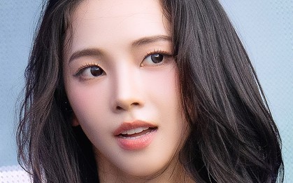 Vóc dáng nữ ca sĩ đẹp "không góc chết"