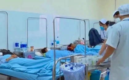 84 người nhập viện sau khi ăn bánh mì ở Lâm Đồng