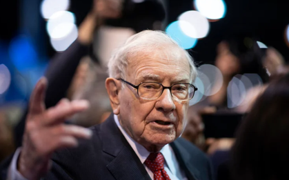 Không phải tiền bạc, huyền thoại Warren Buffett tiết lộ thứ giúp nhân bội thành công, giá trị hơn bao giờ hết trong kỷ nguyên AI