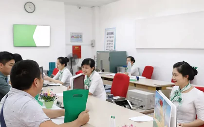 Hé lộ về lương ngân hàng