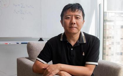 Giáo sư vừa nhận giải "Nobel Toán học" là wibu chúa, thích đọc "manga tình cảm con gái"