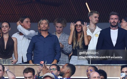 Xôn xao hình ảnh gia đình Beckham và vợ chồng Brooklyn - Nicola Peltz cùng xem Messi thi đấu: Cuộc chiến gia tộc đã kết thúc?