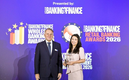 Thẻ NCB Visa Tự Hào được ABF Retail Banking Awards vinh danh “Sáng kiến thẻ tín dụng của năm”