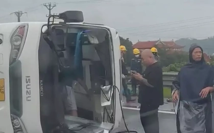 Tai nạn trên cao tốc Hà Nội - Hải Phòng khiến 7 người thương vong