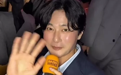 Không nhận ra Jang Dong Gun ở tuổi 54
