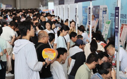 Phanh phui đường dây "giúp vào đại học" ở Trung Quốc: "Chuyên gia" chưa đầy 2 tháng kinh nghiệm vẫn hứa hẹn đưa được học sinh vào trường top