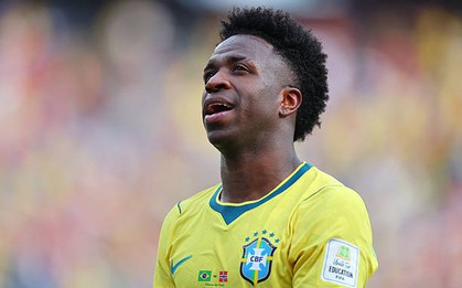 Vì sao Vinicius không đá phạt đền cho Brazil?