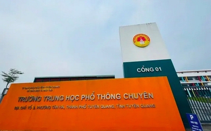 42 giám thị được bố trí ở điểm thi THPT Chuyên Tuyên Quang, tiếp tục điều tra vụ 146 điểm 10 Toán
