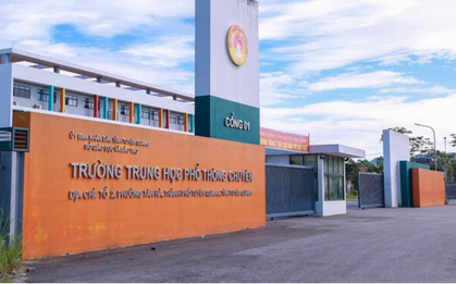 Vụ 146 điểm 10 môn Toán: Điểm thi Chuyên Tuyên Quang bố trí lực lượng giám thị ra sao?