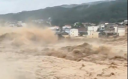Vỡ đập ở Trung Quốc, nhiều hồ chứa khác báo động đỏ