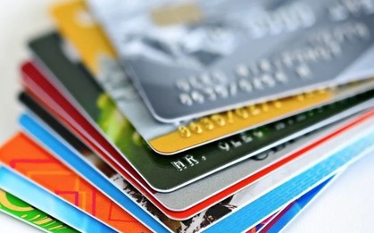 Tài khoản lâu không sử dụng bị âm phí, khách hàng cần lưu ý gì?