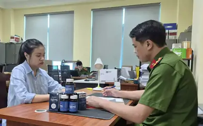 Cô gái trẻ bị khởi tố vì bán thực phẩm tăng cường sinh lý đàn ông giả