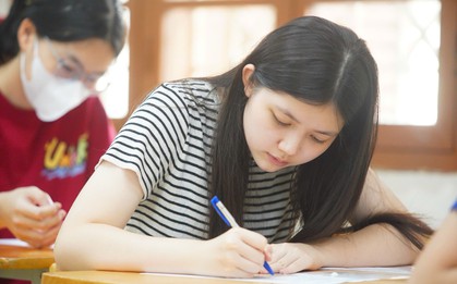 Bộ GD&ĐT bác bỏ thông tin Lịch sử trở thành môn tự chọn