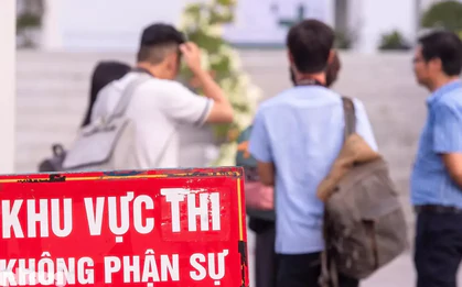 Thí sinh Tuyên Quang làm thủ tục dự thi tốt nghiệp