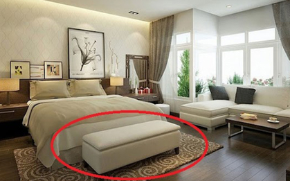 Vì sao phía cuối giường ở khách sạn luôn có 1 băng ghế dài?