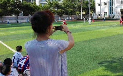 Phát hiện thú vị về những phụ huynh thường xuyên "khoe" con trên mạng xã hội!