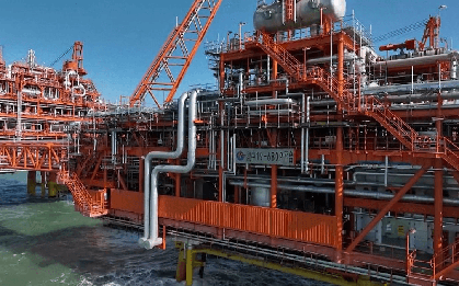Khoan liên tục 5.000 mét xuống biển, phát hiện mỏ dầu 200 triệu mét khối, mỏ khí 200 tỷ mét khối, sản lượng 5.200 tấn/ngày