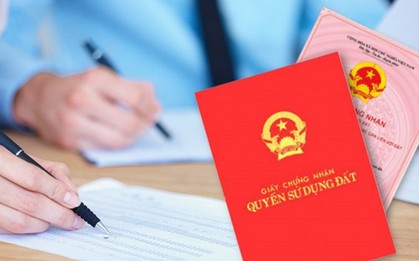 VPBank thẩm định tài sản, chủ nhân mới biết sổ đỏ đã sang tên: Công an Phú Thọ chứng minh chữ ký, chữ viết, dấu điểm chỉ đều là giả