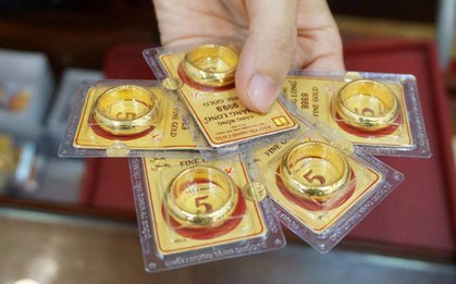 Vì sao mua vàng xong, giá tăng nhưng bạn vẫn chưa có lãi?