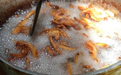 5 loại thực phẩm quen thuộc có thể khiến huyết áp “tăng vọt”, nhiều người vẫn ăn hàng ngày mà không biết