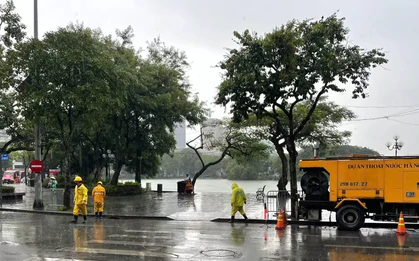 Hà Nội nhiều nơi mưa rất to, chưa ghi nhận ngập úng