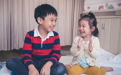 Phân tích hồ sơ của 10 triệu anh chị em ruột, các nhà khoa học phát hiện một sự thật ngỡ ngàng liên quan đến thứ tự sinh!