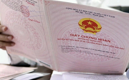Ngỡ ngàng phát hiện sổ đỏ đang đảm bảo cho khoản vay 400 triệu, nợ xấu đã lên 1,7 tỷ