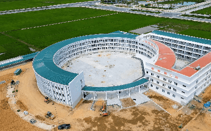Ngôi trường công 200 tỷ đồng sắp hoàn thành tại "đất học" có 3,47 triệu dân: Kiến trúc vòng cung độc đáo, quy mô hơn 2.000 học sinh
