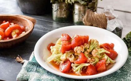 Loại rau đang vào mùa là "thần dược bảo vệ gan", nấu thế nào cũng ngon, đặt biệt khi kết hợp với cà chua
