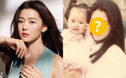 Công bố ảnh thời trẻ của mẹ Jeon Ji Hyun