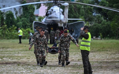 Lũ quét ở Nepal cuốn thi thể trôi xa hàng trăm km, có trường hợp được tìm thấy cách hiện trường 400 km