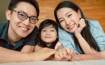 Cha mẹ nắm vững "định lý con quạ" này thì không bao giờ có chuyện con cái dám cãi lại!