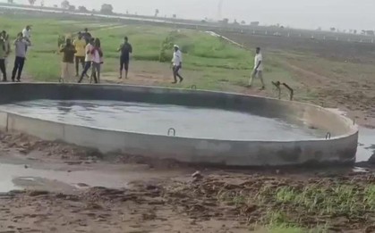 Kỳ lạ cảnh nước trong giếng sâu liên tục "rung lắc" trong nhiều ngày