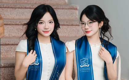 Hai chị em sinh đôi cùng tốt nghiệp Xuất sắc Đại học Ngoại ngữ