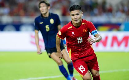 Quang Hải vượt kỷ lục của Lê Công Vinh