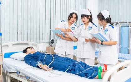 HUTECH công bố điểm chuẩn năm 2026, ngành y khoa cao nhất
