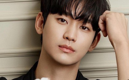 "Kim Soo Hyun không biết xấu hổ"