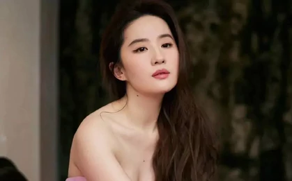 Bức ảnh khiến Lưu Diệc Phi xấu hổ