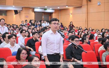 Sau 30 giây vỗ tay ở Match Day, điều gì chờ các tân bác sĩ?