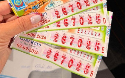 2 nữ công nhân mỗi người nhận 4 tỷ đồng tiền mặt