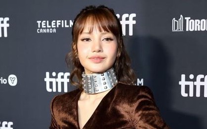 Lisa (BLACKPINK) có nhiều điều bất mãn