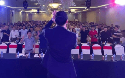 Công ty từng chuyên bán khóa học 'dạy làm giàu' chứng kiến doanh thu giảm 90%, đầu tư chứng khoán cũng đang thua lỗ